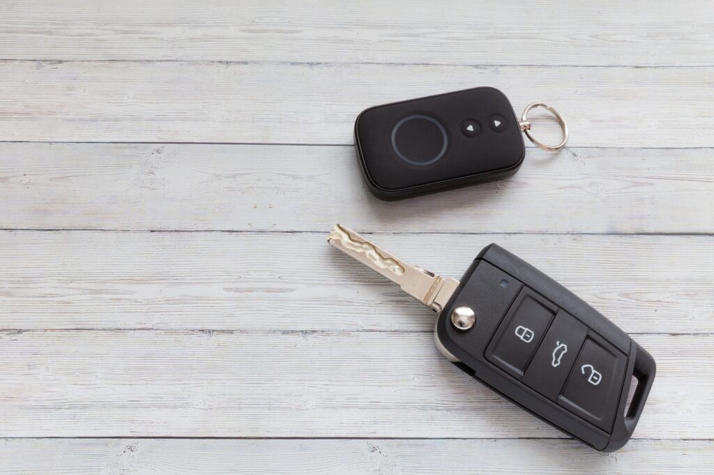 Opened car key with remote control